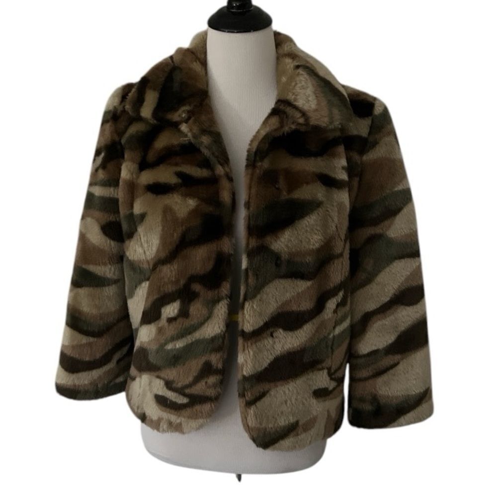 Blue Pearl by Allen Schwartz Camo Faux Fur Jacket size M